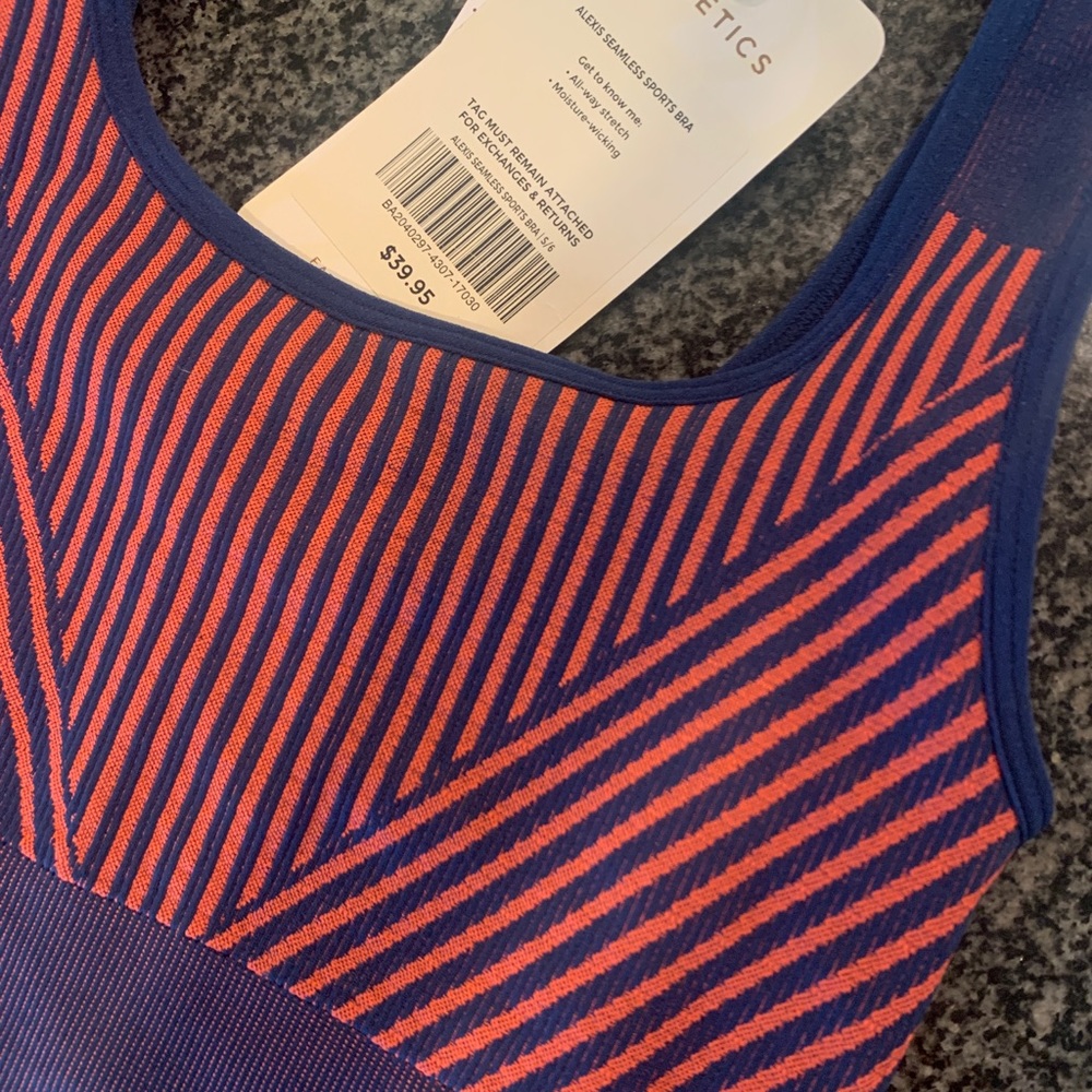 Fabletics sports bra